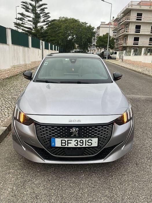 Usado 2021 Peugeot e-208 GT Citadino | € 16.490 (Bom preço) - Imagem 1/4