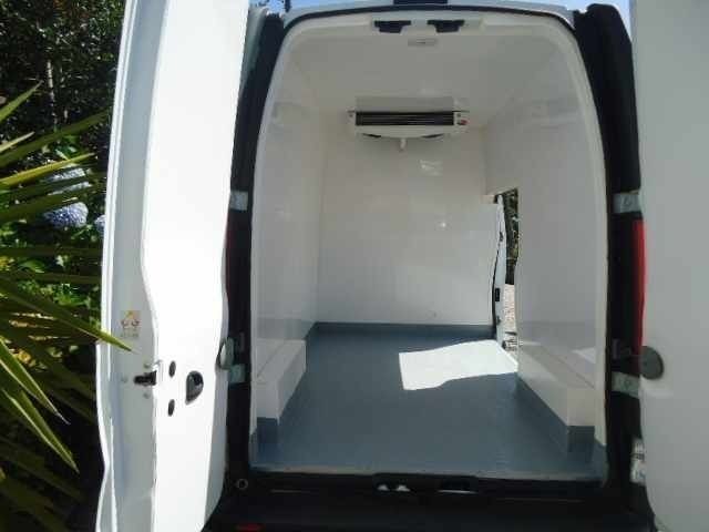 Branco Usado 2012 Renault Trafic Van | € 15.700 - Imagem 1/4