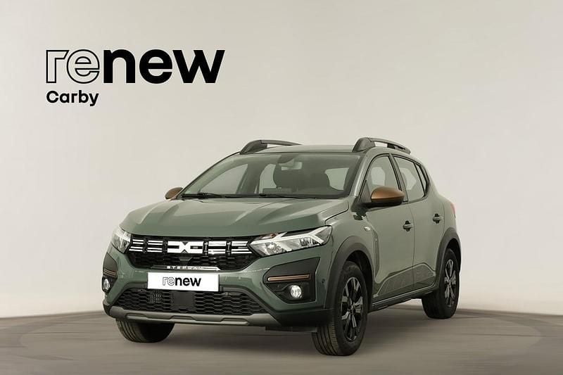 Cinzento Usado 2024 Dacia Sandero Extreme Citadino | € 18.790 (Preço justo) - Imagem 1/4