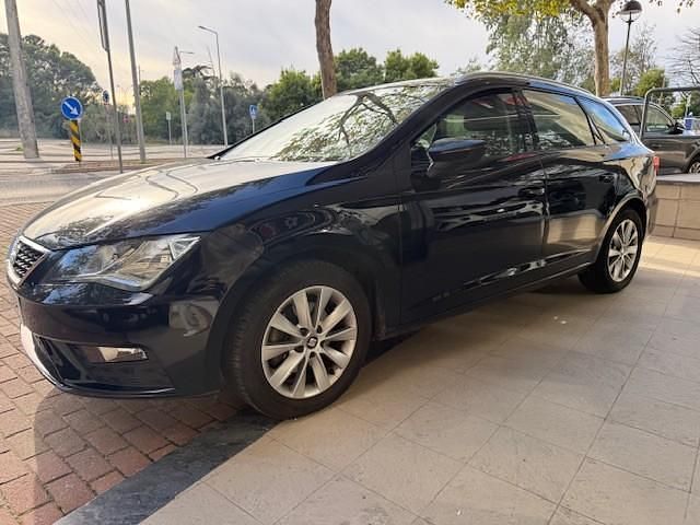 Usado Seat Leon ST 115 HP (84 kW) 2018 Preto Carrinha