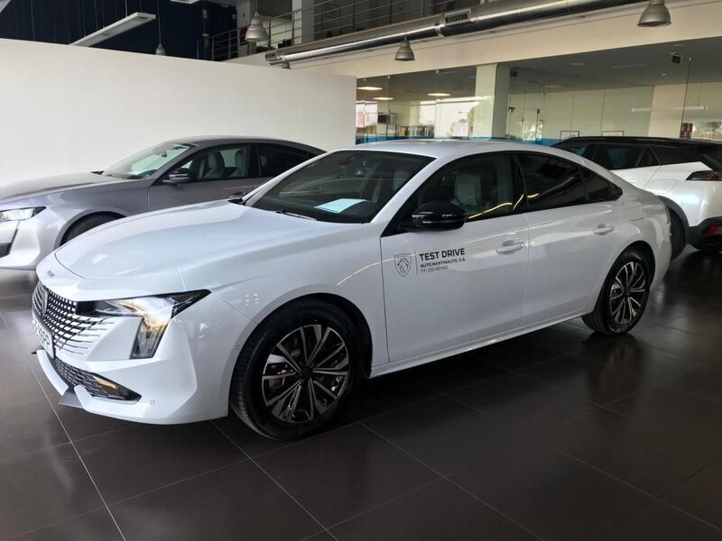 Branco Usado 2023 Peugeot 508 Allure | € 34.990 - Imagem 1/4