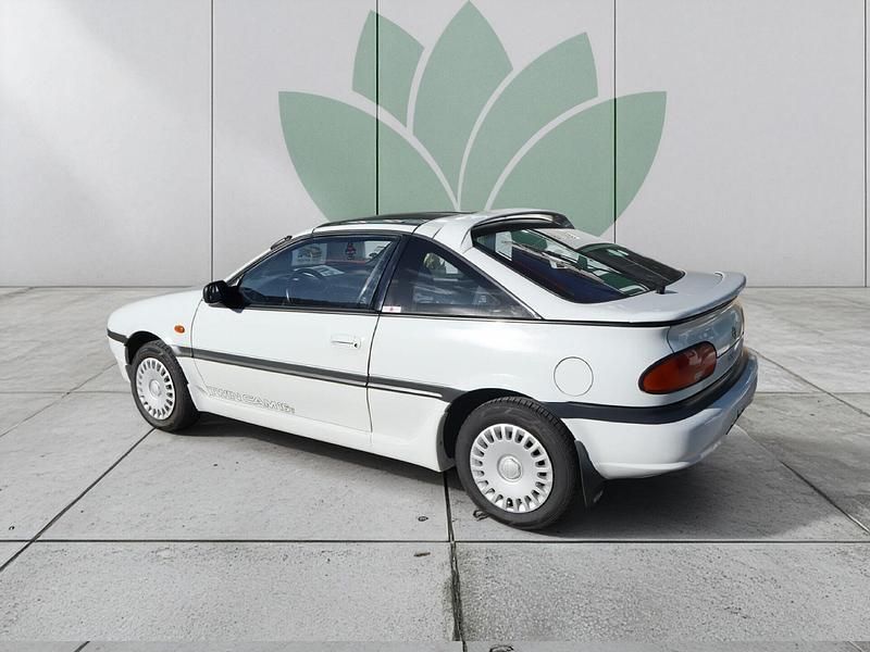 Usado Nissan 100 NX 95 HP (69 kW) 1991 Branco Coupé