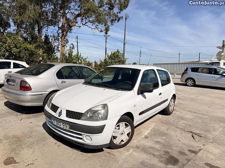 Usado Renault Clio II 65 HP (47 kW) 2006 Branco