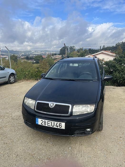 Usado 2007 Skoda Fabia Citadino | € 2.500 - Imagem 1/4