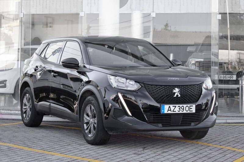 Preto Usado 2023 Peugeot 2008 GT SUV | € 19.990 (Bom preço) - Imagem 1/4