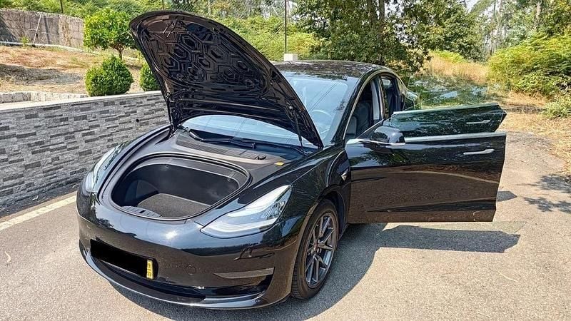 Usado Tesla Model 3 Long Range AWD 366 kW (498 HP) 2019 Sedan