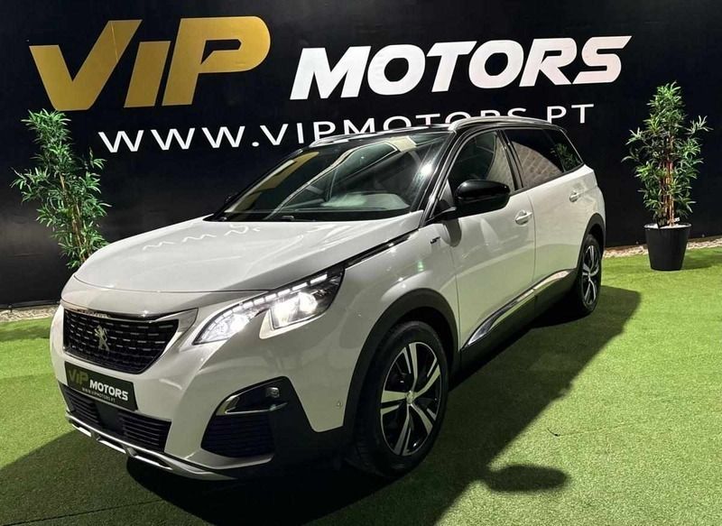 Usado Peugeot 5008 130 HP (95 kW) 2020 Branco Monovolume