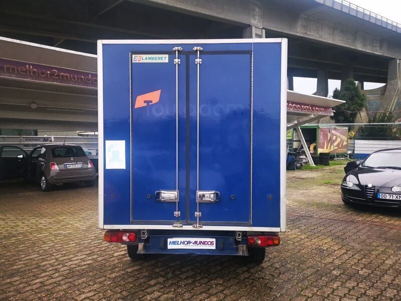 Usado VW T5 75 HP (55 kW) 2010 Azul Van