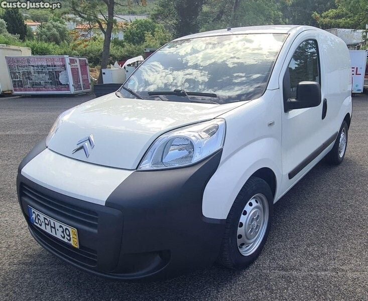 Branco Usado 2014 Citroën Nemo Monovolume | € 6.750 - Imagem 1/1