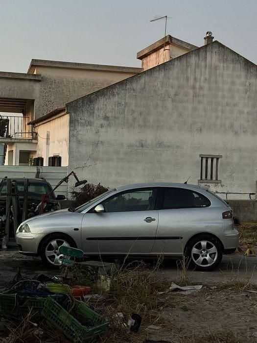 Usado Seat Ibiza 75 HP (55 kW) 2003 Citadino