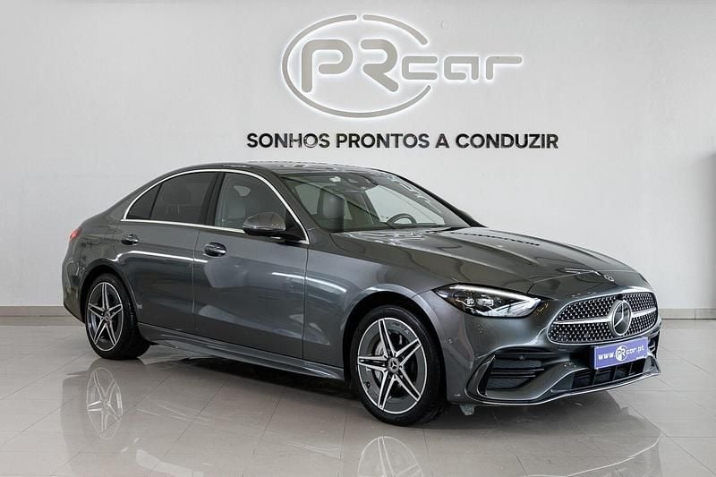 Cinza Usado 2024 Mercedes C300 AMG line Sedan | € 53.900 (Bom preço) - Imagem 1/4