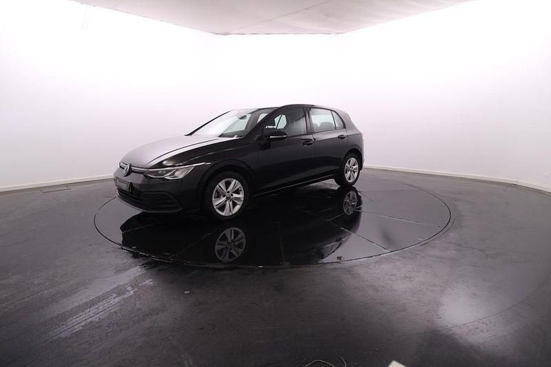 Preto Usado 2022 VW Golf VIII | € 24.900 (Preço justo) - Imagem 1/4