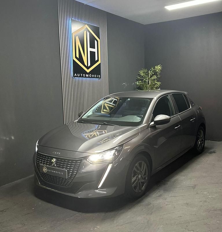 Cinza Usado 2021 Peugeot 208 Allure Citadino | € 14.900 (Bom preço) - Imagem 1/4