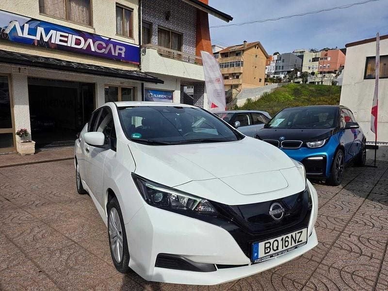 Usado Nissan Leaf 110 kW (150 HP) 2022 Branco Citadino