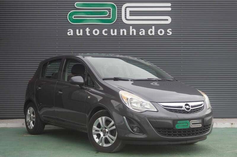 Cinza Usado 2011 Opel Corsa Enjoy | € 6.750 (Preço justo) - Imagem 1/4
