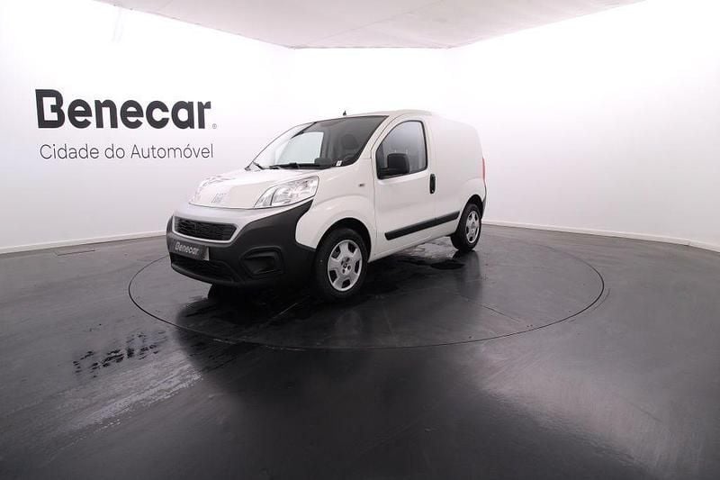 Branco Usado 2022 Fiat Fiorino Monovolume | € 14.900 (Preço justo) - Imagem 1/1