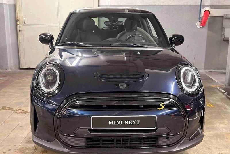Preto Usado 2021 Mini Cooper SE Citadino | € 20.900 (Bom preço) - Imagem 1/4