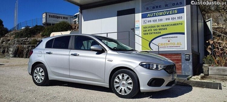 Cinza Usado 2017 Fiat Tipo Van | € 9.950 - Imagem 1/1