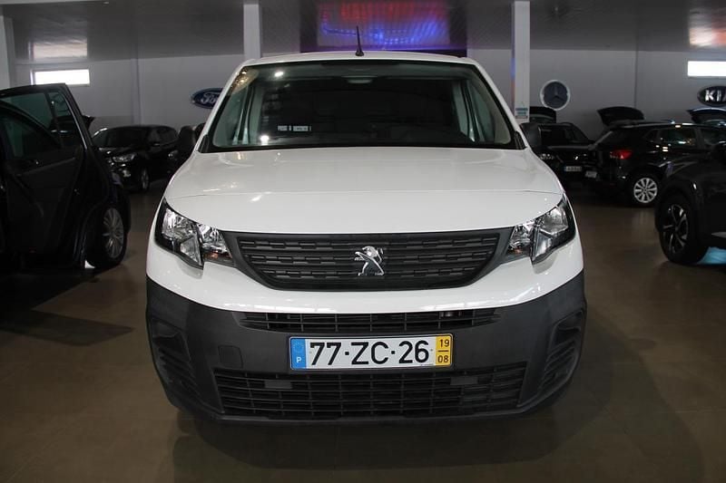Branco Usado 2019 Peugeot Partner Van | € 13.000 (Preço justo) - Imagem 1/4