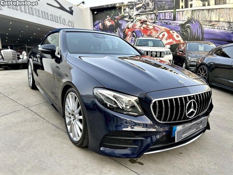Azul Usado 2018 Mercedes E220 AMG line Cabrios | € 44.950 (Preço justo) - Imagem 1/1