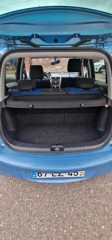 Usado Opel Agila 58 HP (42 kW) 2011 Azul Citadino