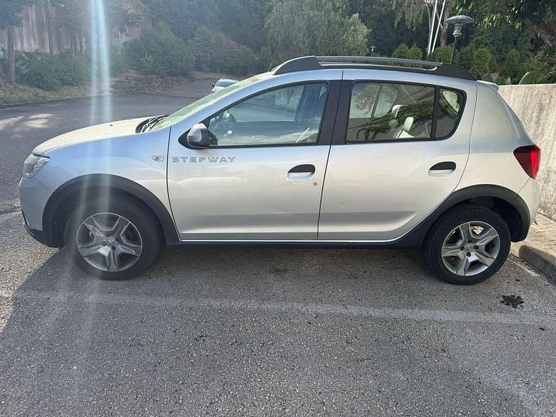 Usado 2017 Dacia Sandero Stepway Citadino | € 8.250 (Bom preço) - Imagem 1/4