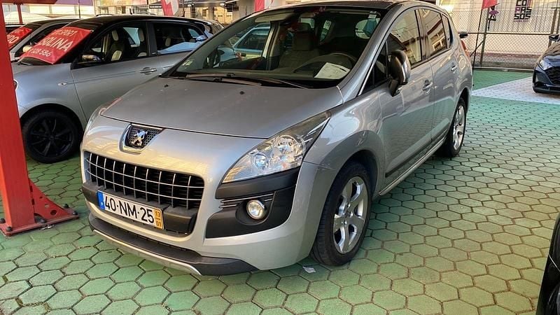 Cinza Usado 2013 Peugeot 3008 Active Carrinha | € 9.750 (Preço justo) - Imagem 1/4