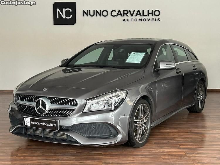 Cinza Usado 2018 Mercedes CLA200 AMG line Carrinha | € 25.850 (Preço justo) - Imagem 1/1