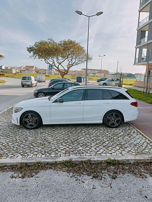 Usado Mercedes C200 AMG 160 HP (117 kW) 2020 Sedan