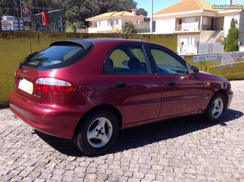 Chevrolet lanos 1