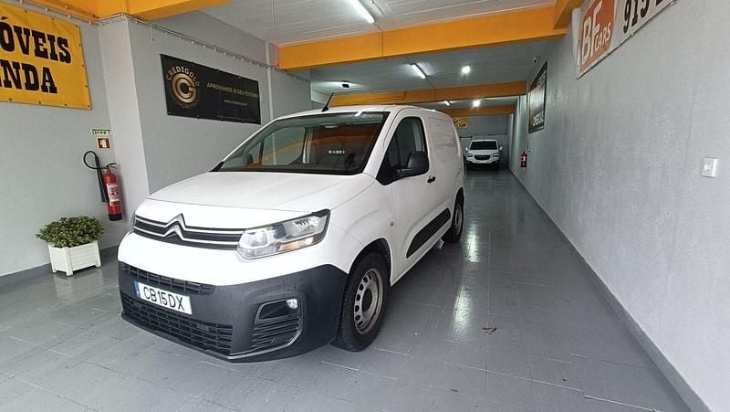 Usado Citroën Berlingo 75 HP (55 kW) 2019 Branco Monovolume