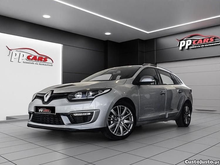 Cinza Usado 2015 Renault Mégane GT Line GT-Line Carrinha | € 11.950 (Preço justo) - Imagem 1/1