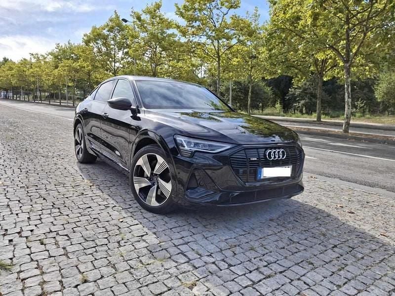 Preto Usado 2021 Audi e-tron SUV | € 37.000 (Preço elevado) - Imagem 1/4