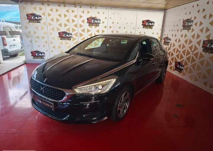 Preto Usado 2016 Citroën DS5 Citadino | € 15.999 - Imagem 1/4