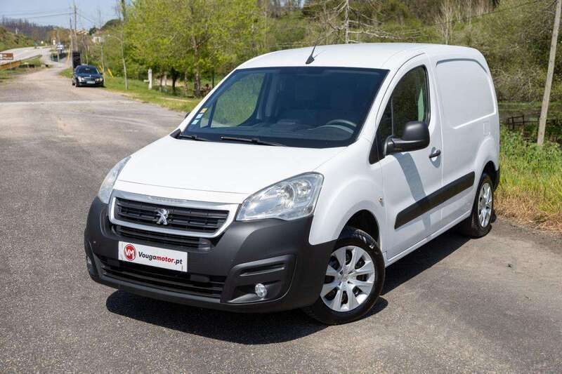 Branco Usado 2016 Peugeot Partner Monovolume | € 10.500 (Caro) - Imagem 1/4