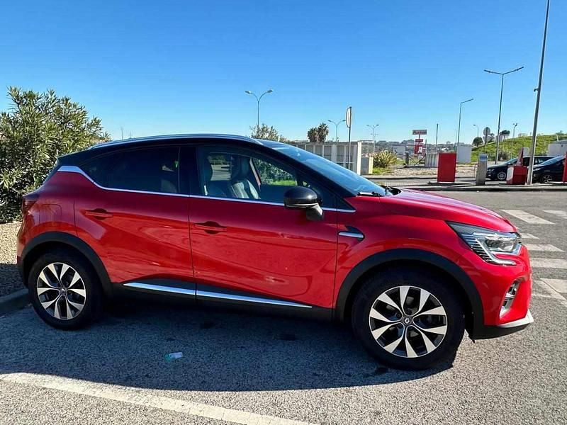 Usado Renault Captur 91 HP (66 kW) 2021 Vermelho SUV