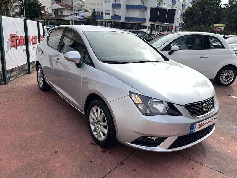 Usado Seat Ibiza 75 HP (55 kW) 2017 Cinzento