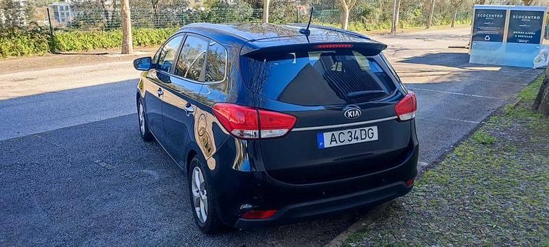 Usado Kia Carens 136 HP (100 kW) 2014 Monovolume