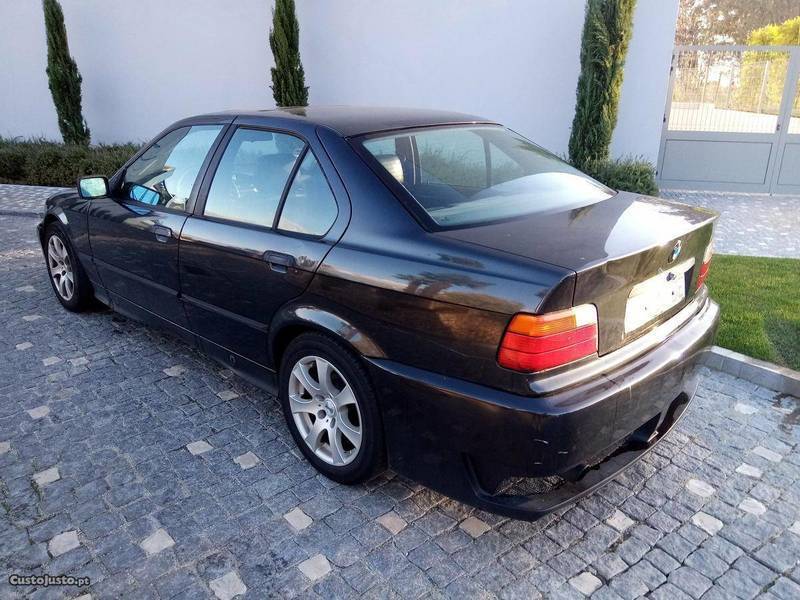 Sold BMW 316 1.6 94 Carros usados para venda