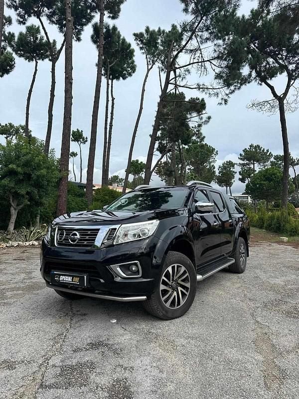 Preto Usado 2016 Nissan Navara N-Connecta Pickup | € 26.900 (Preço justo) - Imagem 1/4