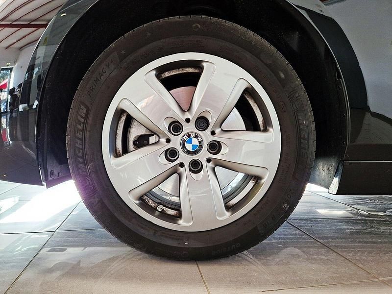 Usado BMW 116 Advantage 116 HP (85 kW) 2024 Preto Citadino
