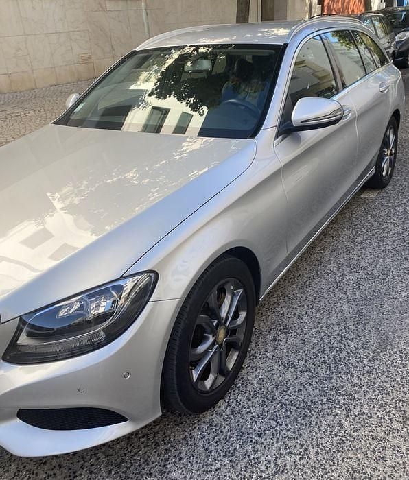 Usado Mercedes C200 136 HP (100 kW) 2016 Sedan