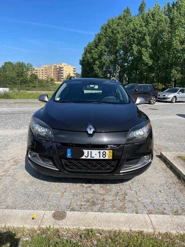 Preto Usado 2010 Renault Mégane GrandTour Carrinha | € 7.500 (Preço justo) - Imagem 1/4