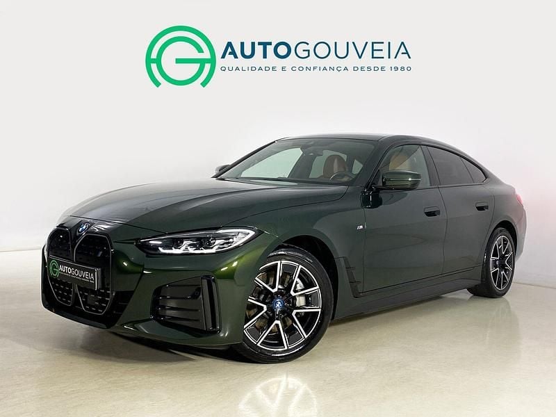 Verde Usado 2024 BMW i4 M Sport Sedan | € 44.750 (Preço justo) - Imagem 1/4