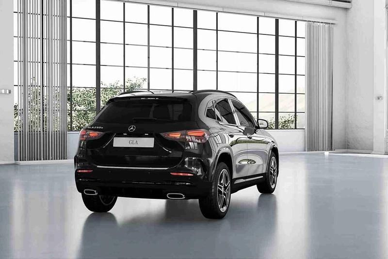 Preto Novo 2025 Mercedes GLA250 SUV | € 66.926 (Caro) - Imagem 1/4