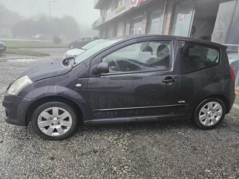 Usado Citroën C2 VTR Sport 61 HP (44 kW) 2008 Preto Citadino
