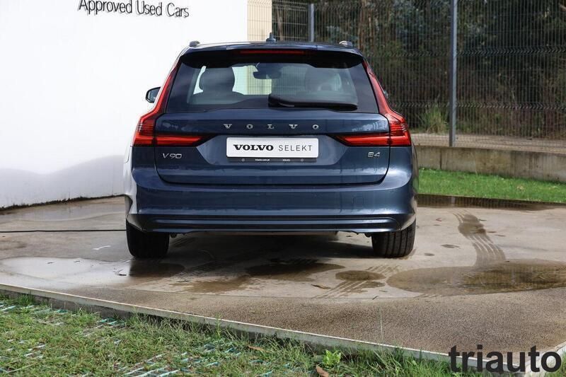 Usado Volvo V90 Momentum 197 HP (144 kW) 2021 Azul Carrinha