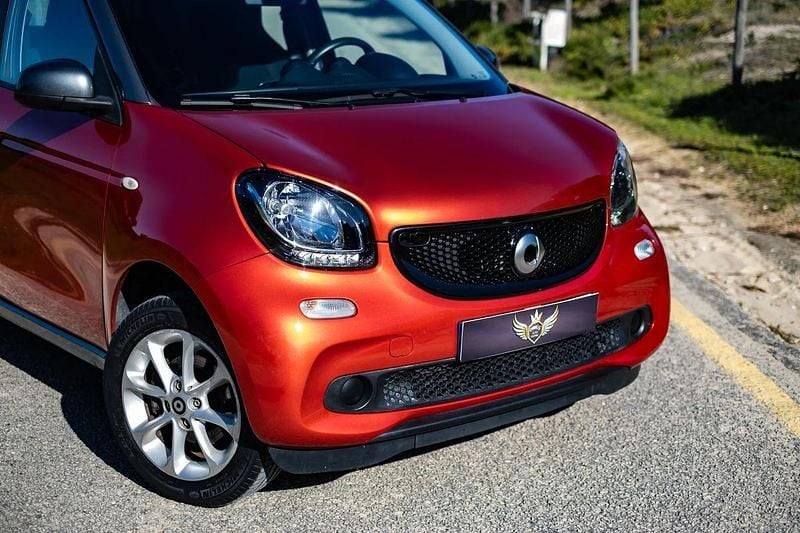 Usado Smart ForFour Prime 71 HP (52 kW) 2018 Vermelho Citadino