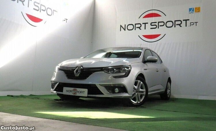 Cinza Usado 2018 Renault Mégane IV Business | € 16.800 (Caro) - Imagem 1/1