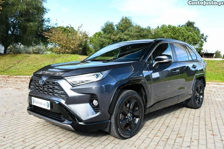 Usado Toyota RAV4 Hybrid Lounge 218 HP (160 kW) 2020 Cinza SUV